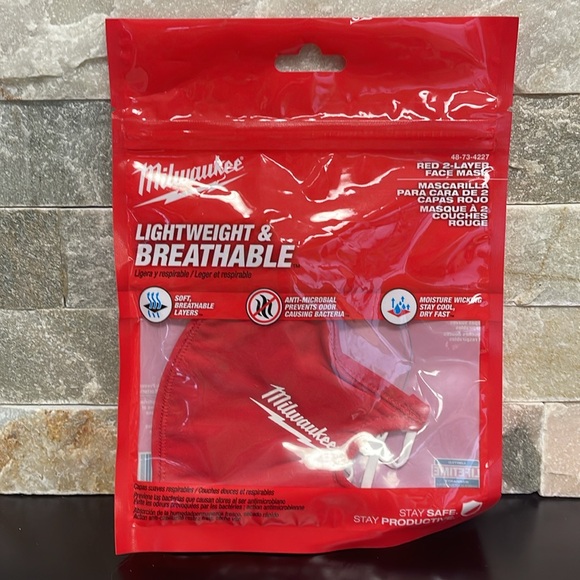 Milwaukee 2-Layer Reusable Face Mask 1 Pack - Picture 5 of 9